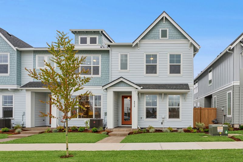 Exterior:Exterior Front