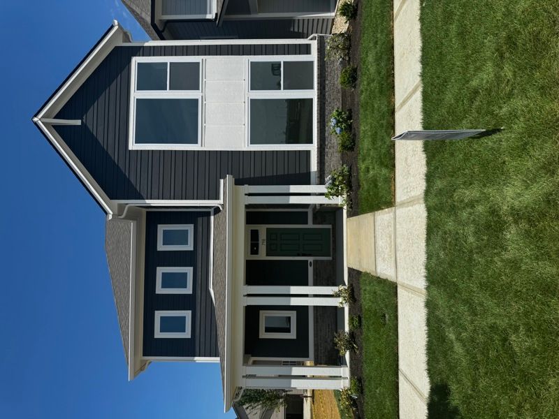 Exterior:Exterior Front