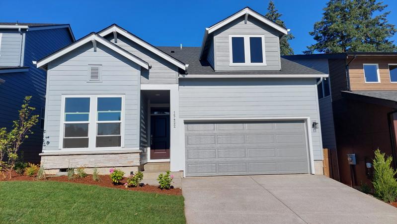 Exterior:Exterior Front