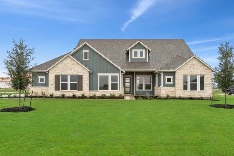Exterior:Exterior Front
