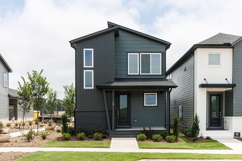 Exterior:The Whitmer - A Exterior
