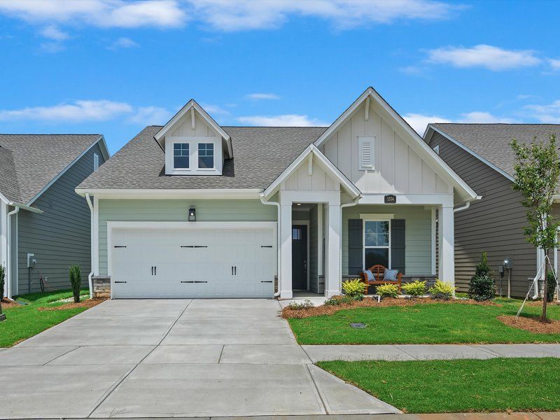 Exterior:Exterior Front