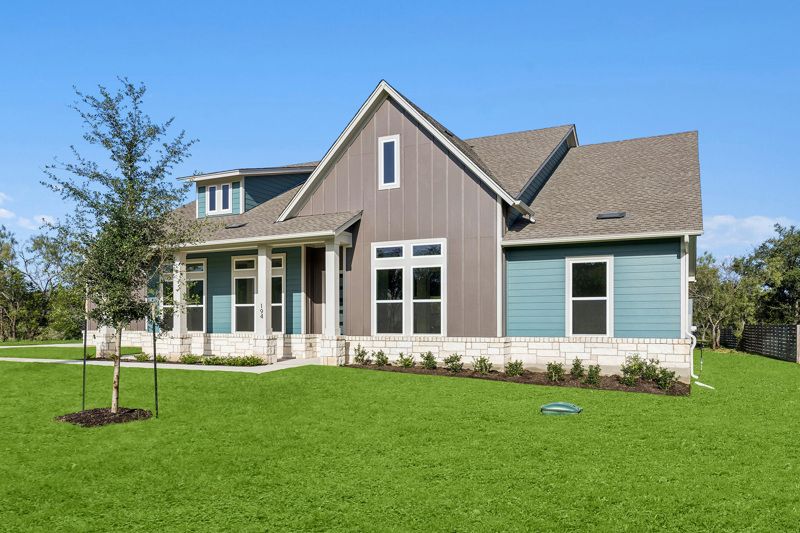Exterior:Exterior Front