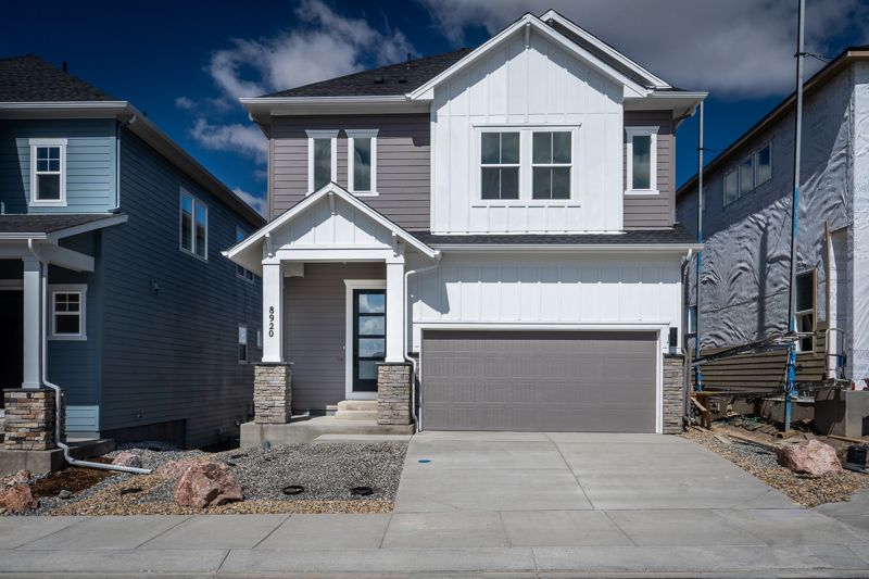 Exterior:Exterior Front