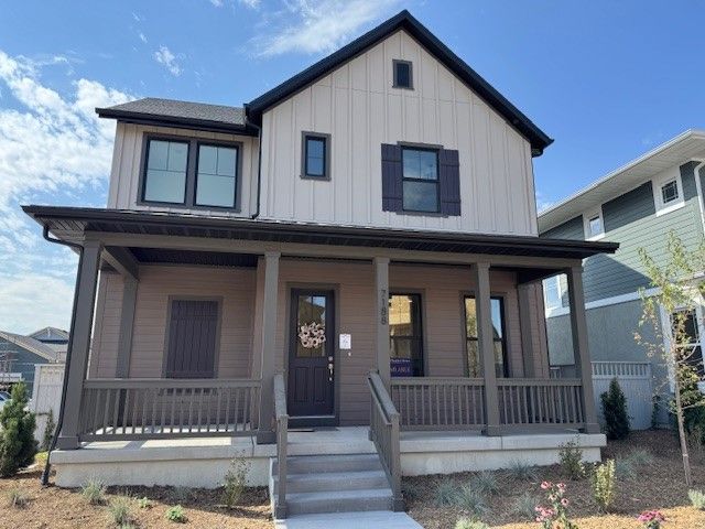 Exterior:Exterior Front