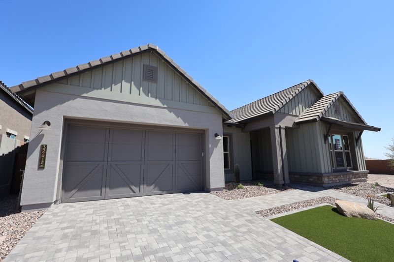 Exterior:Exterior Front