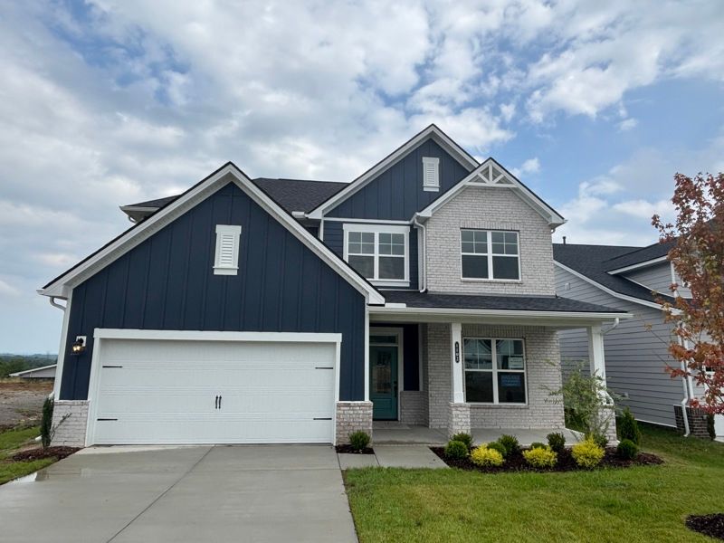 Exterior:Exterior Front