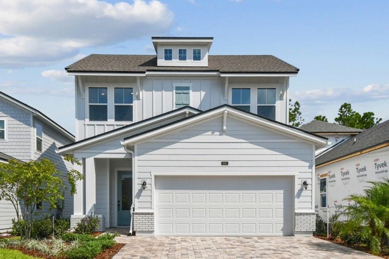 Exterior:Exterior Front