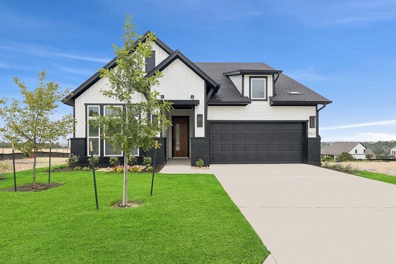 Exterior:The Violet - E Exterior
