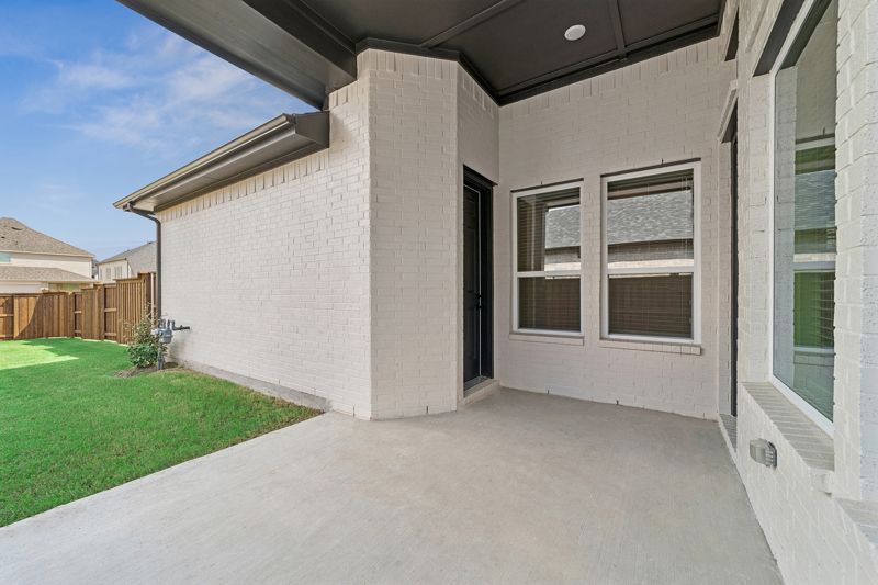 Exterior:Outdoor Living Area