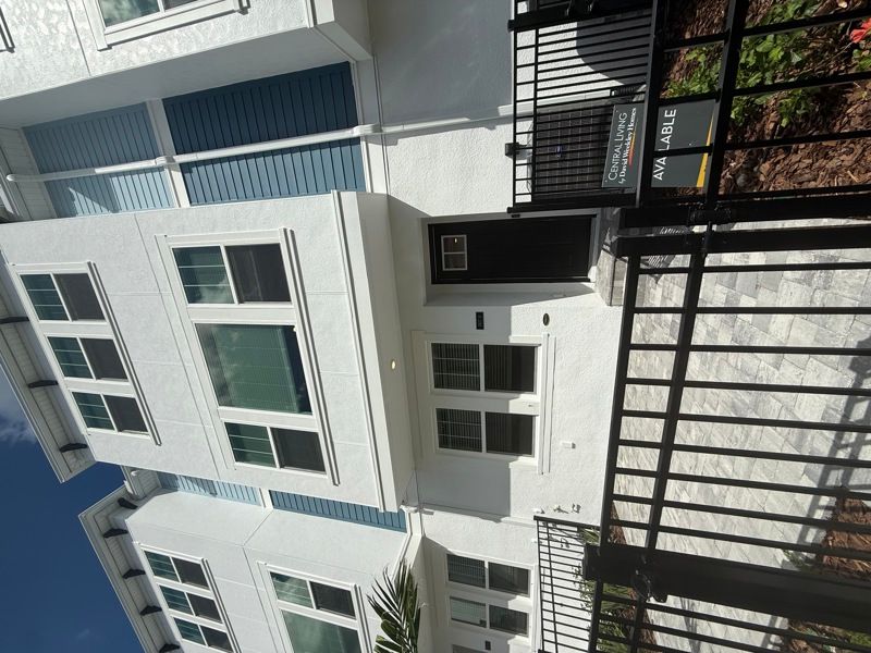 Exterior:Exterior Front