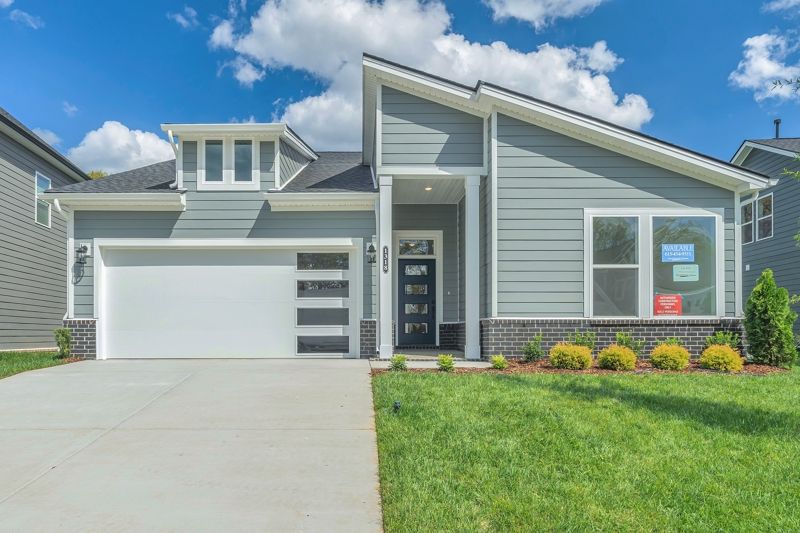 Exterior:Exterior Front