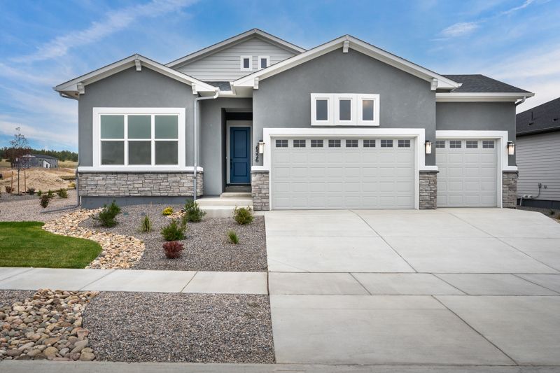 Exterior:Exterior Front