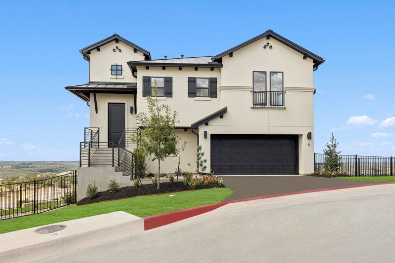 Exterior:Exterior Front