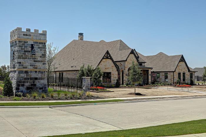 Dean Cathey Custom Homes,75032