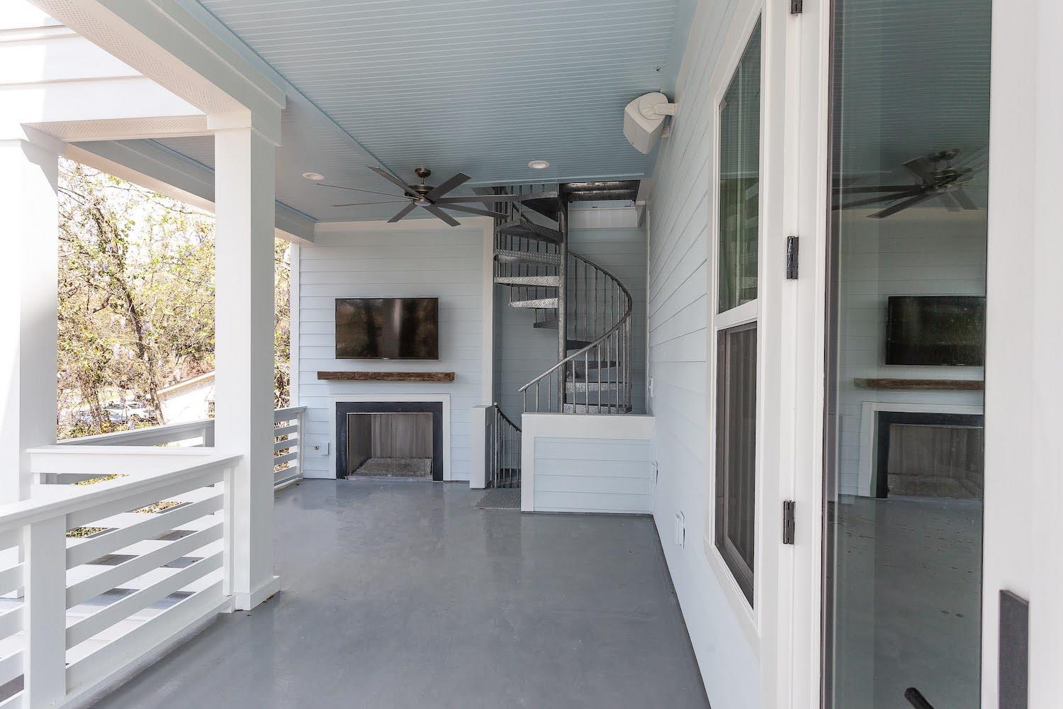 Delpino Custom Homes,29405