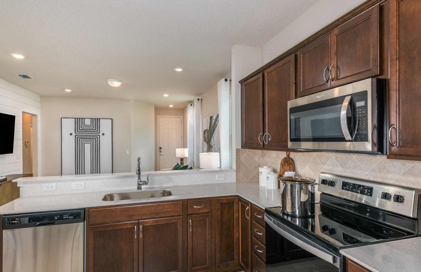 Beachwood:Designer Kitchen