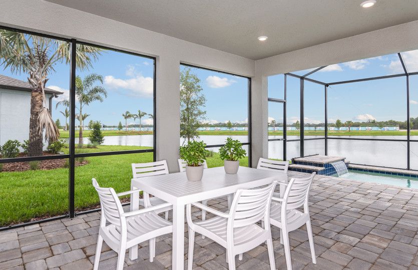 Mystique:Covered Lanai