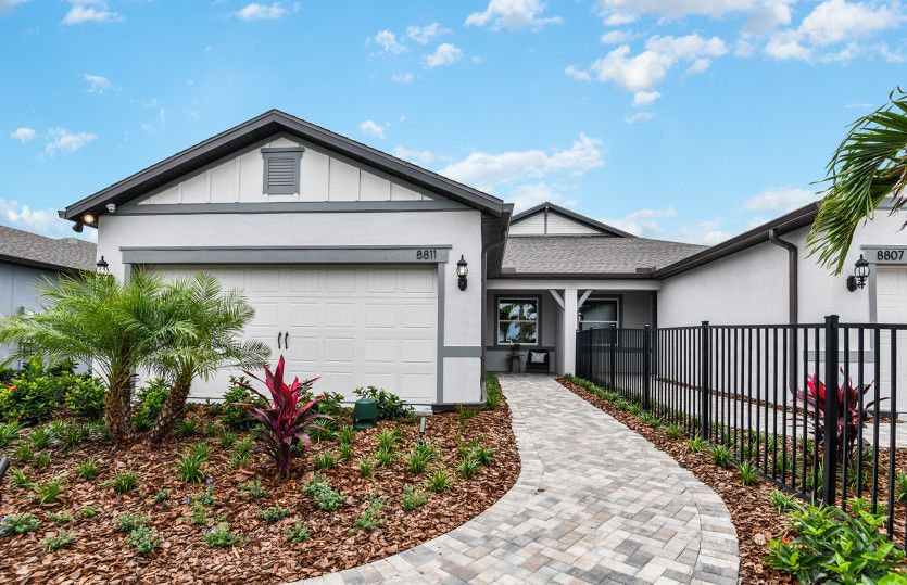Ellenwood:Ellenwood Exterior