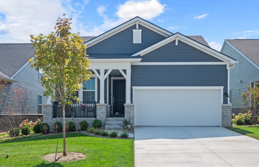 Vista:Home Exterior CR202