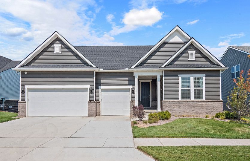Renown with Basement:Home Exterior HR101