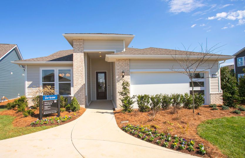 Mystique:Mystique Exterior