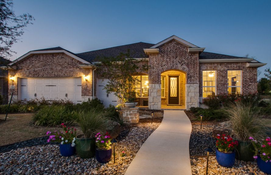 Frisco Lakes in Frisco, TX New Homes by Del b