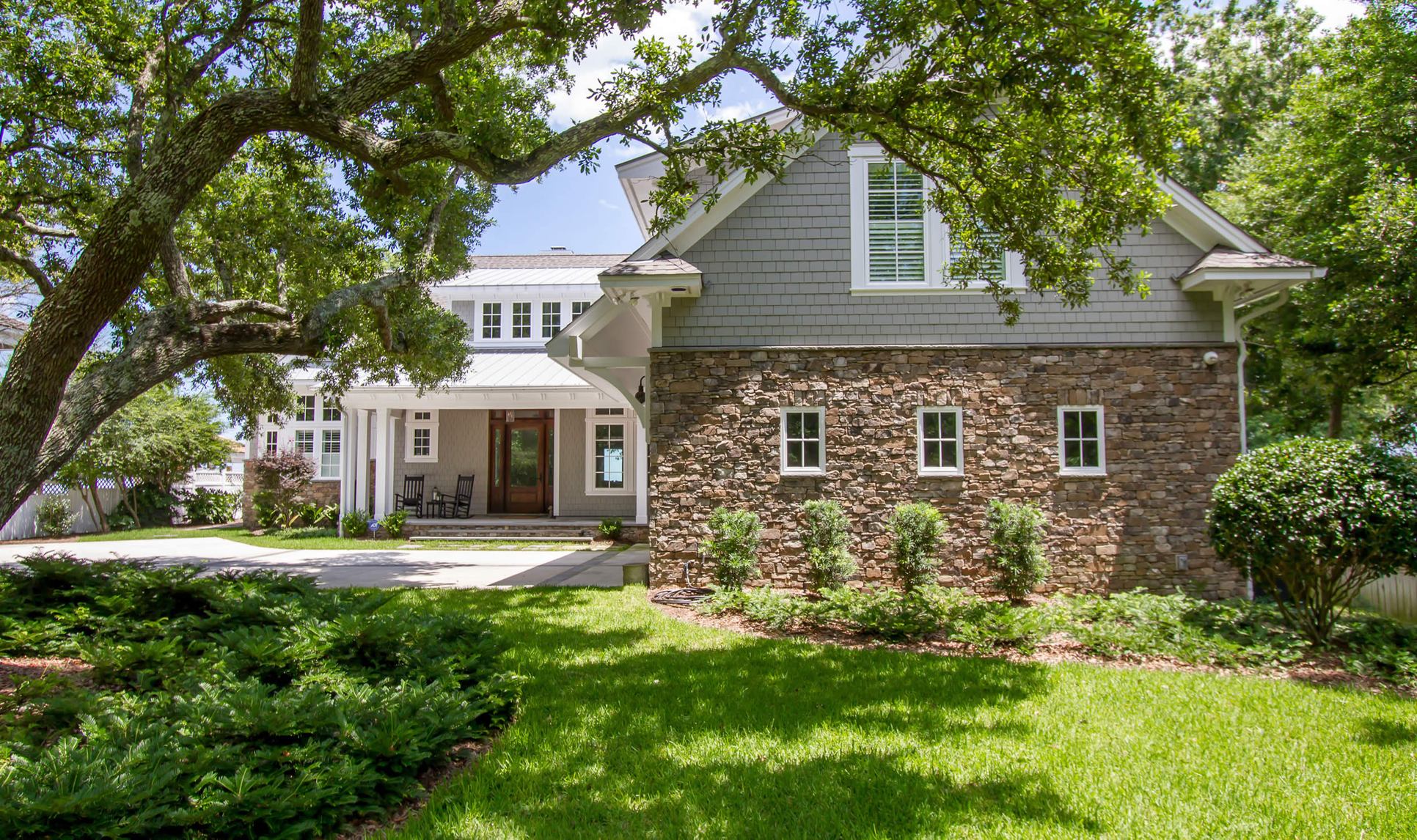 Dennis Moeller Custom Homes,28480