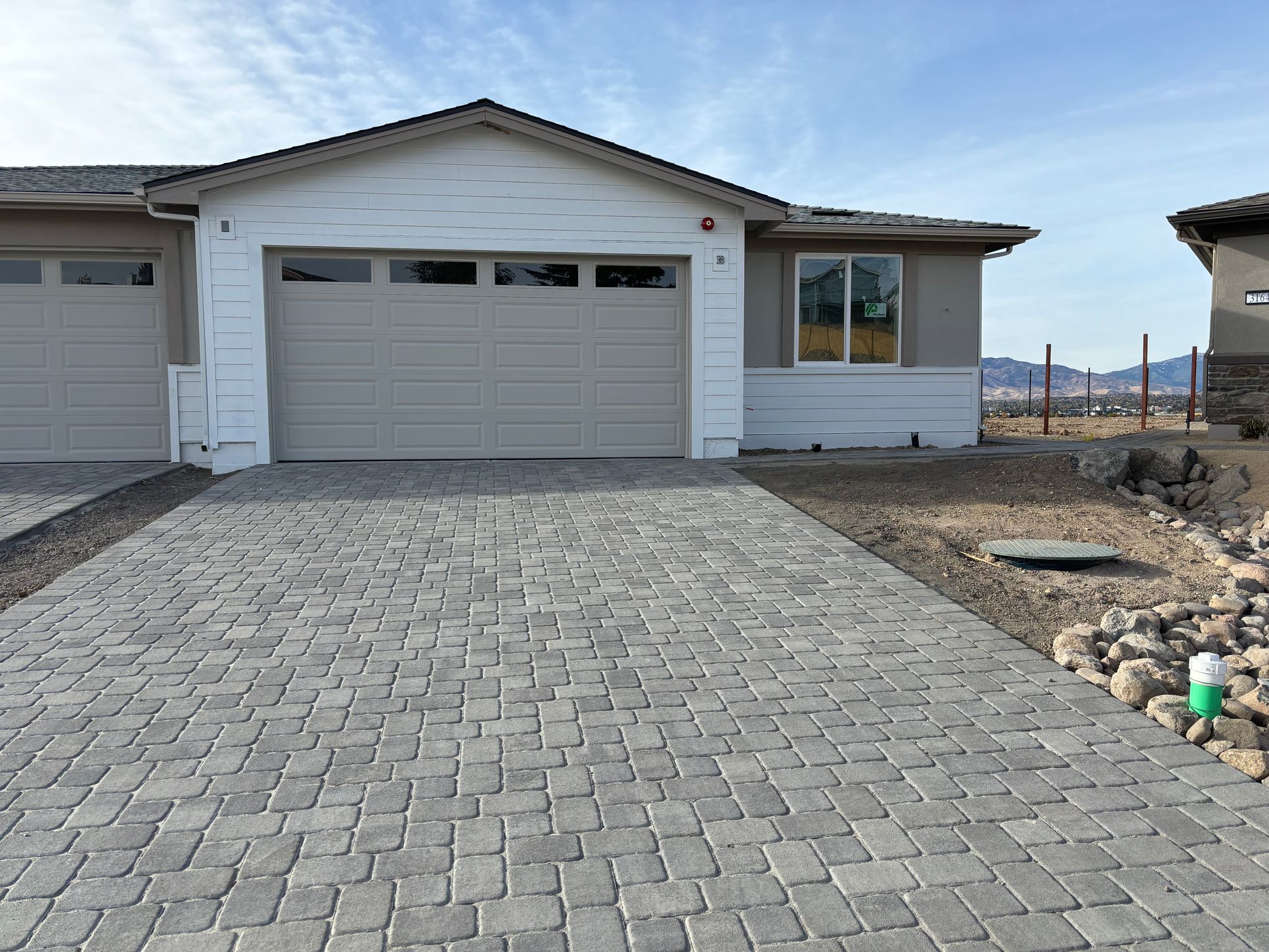 Dickson Realty - The Views:Community Image 