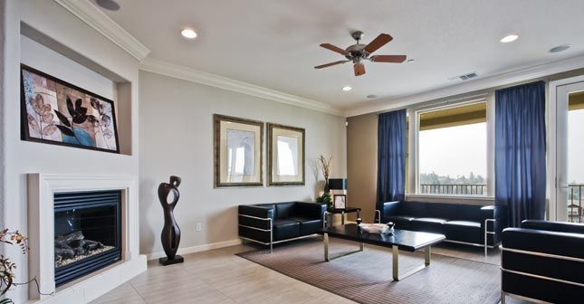 Jade at Monte Vista Villas Amethyst living room