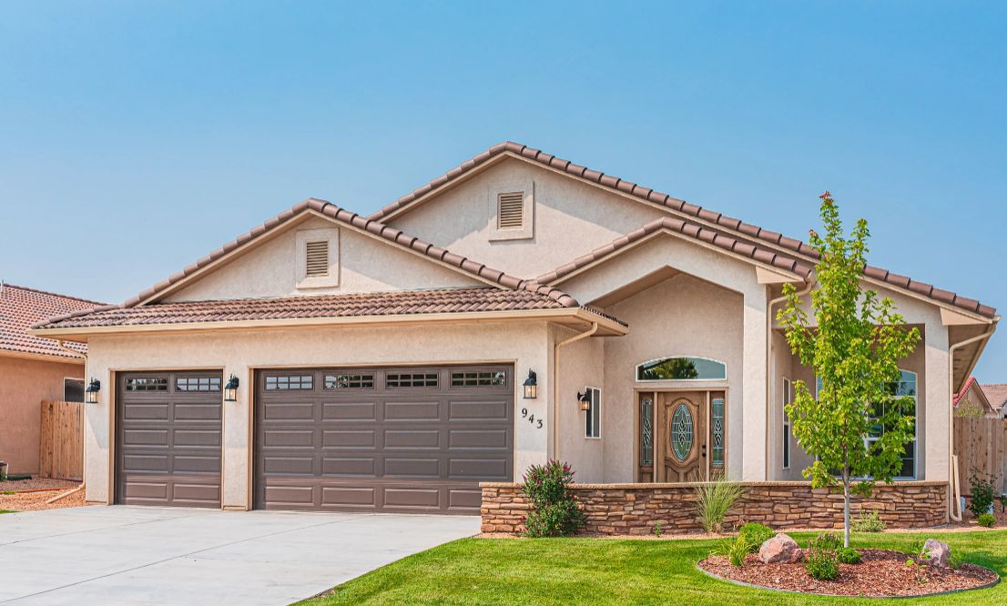 Domega Homes,81005
