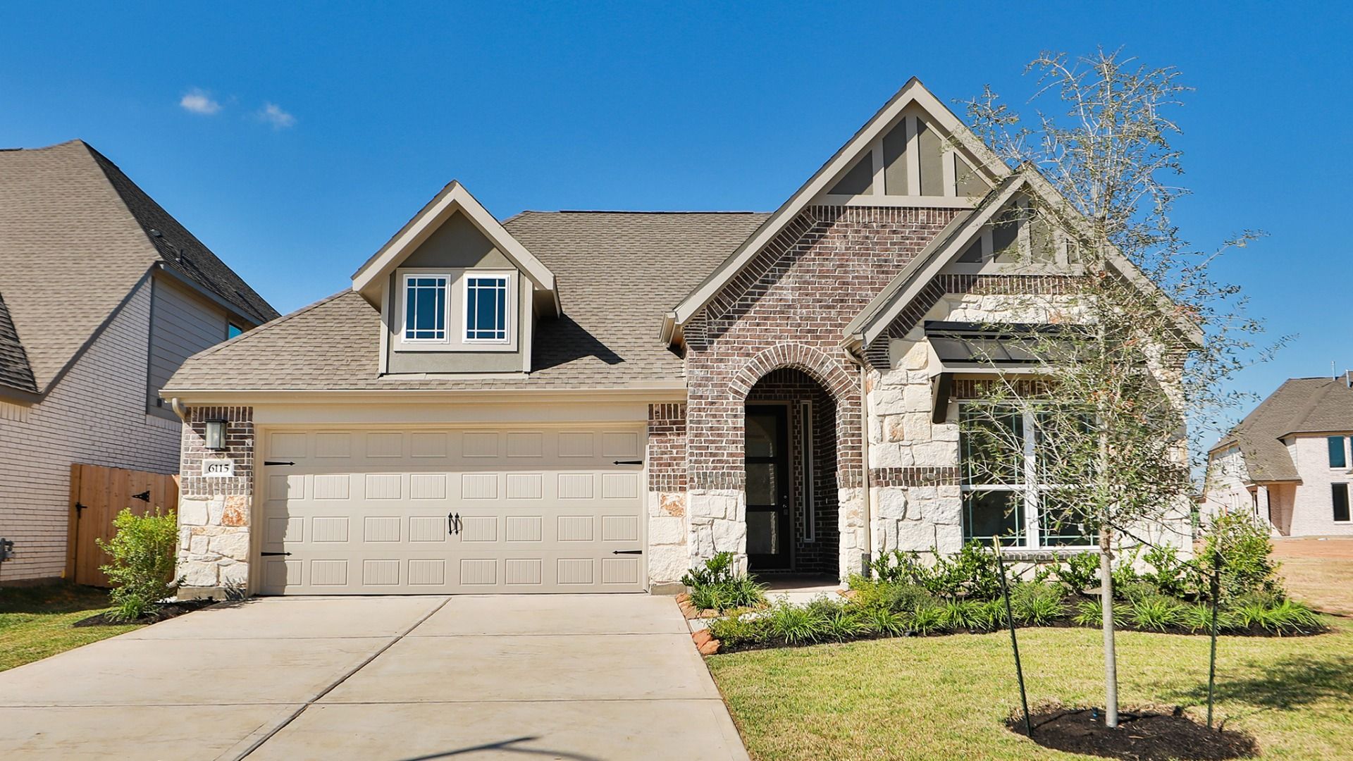 Modern Single-Family Home Design and Residential Architecture:Elevation O