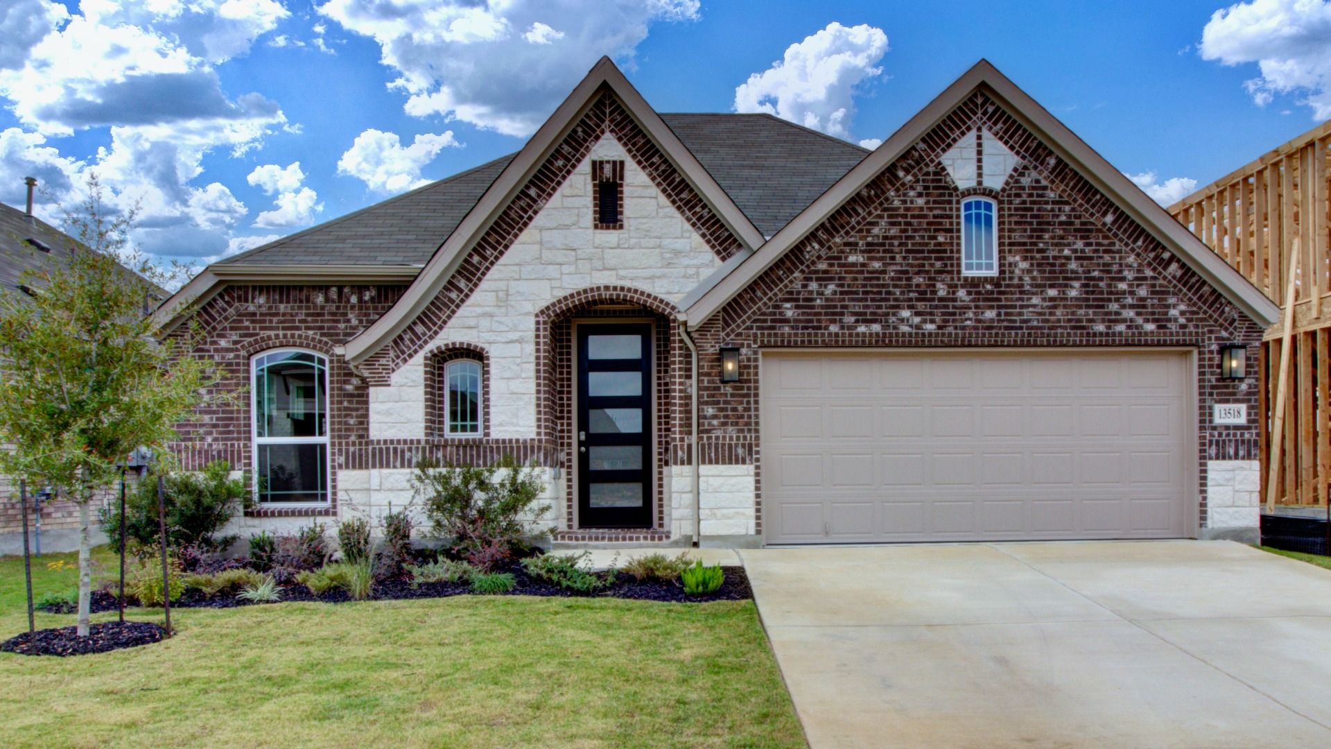 13518 Valjean Ave - 1 of 26.jpeg:13518 Valjean Exterior