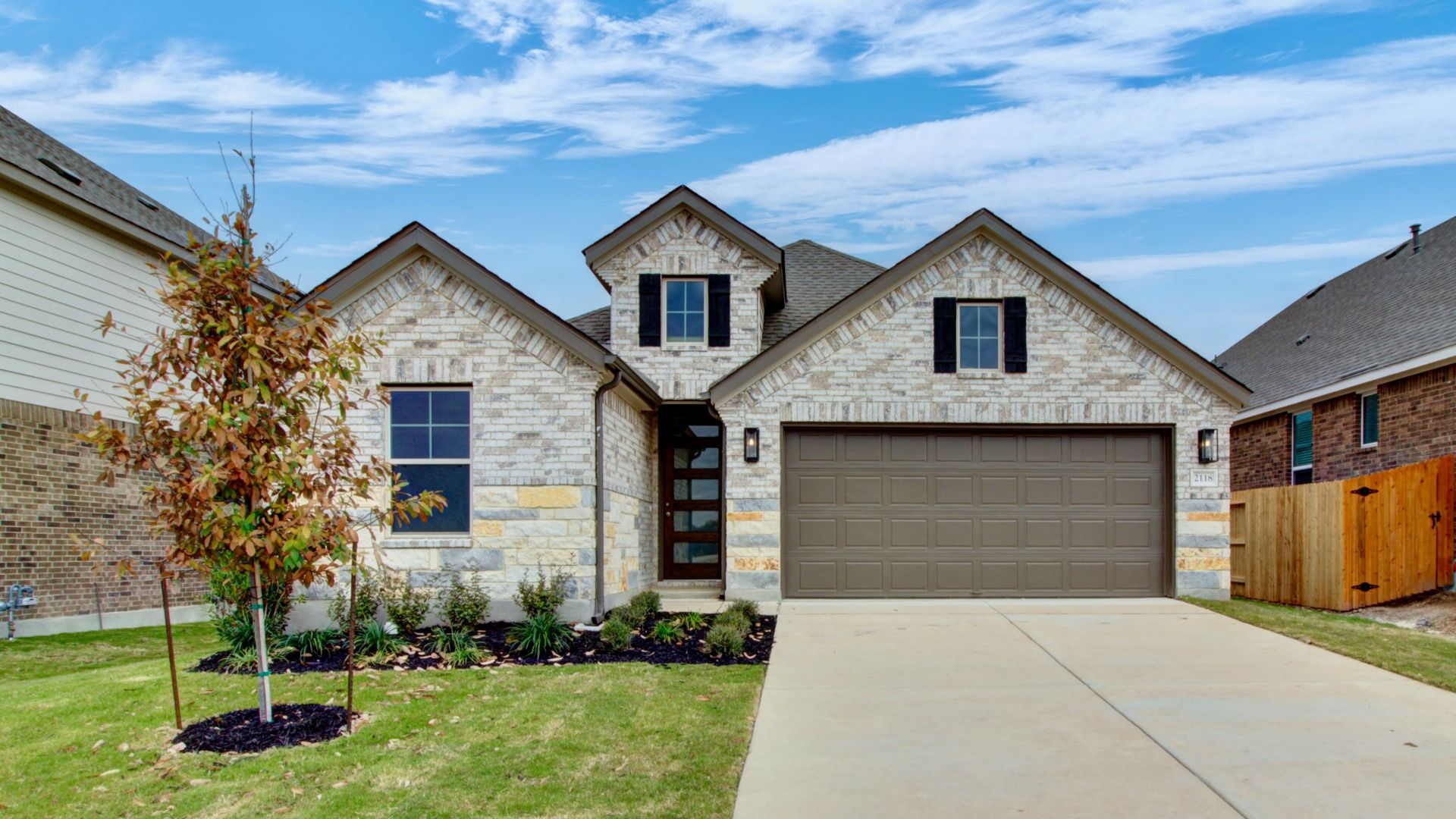 2118 Shepards Street - 1 of 23.jpeg:2118 Shepards Street Exterior