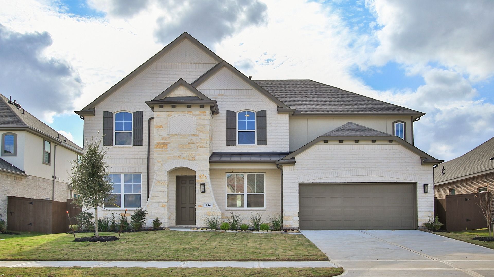 Modern Single-Family Home Design with Brick and Stone Architecture:Elevation G