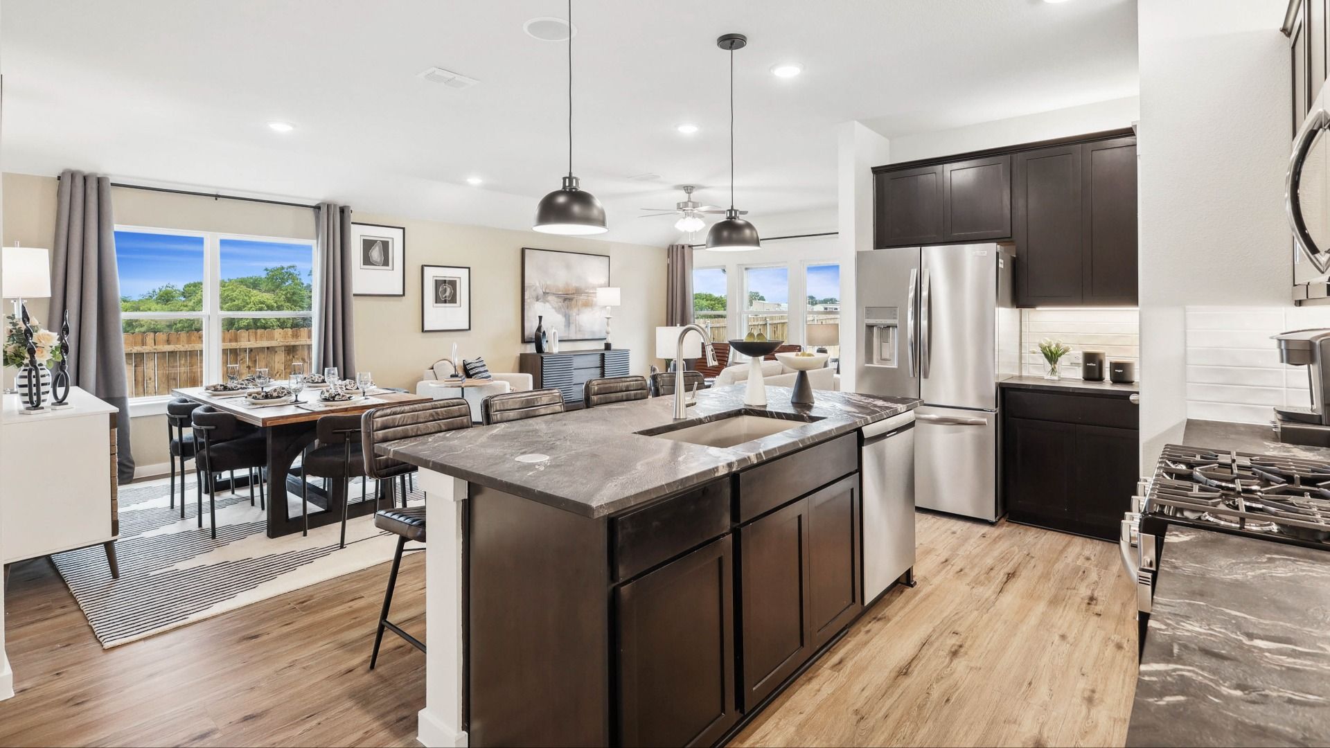 Paramount Floor Plan Kitchen