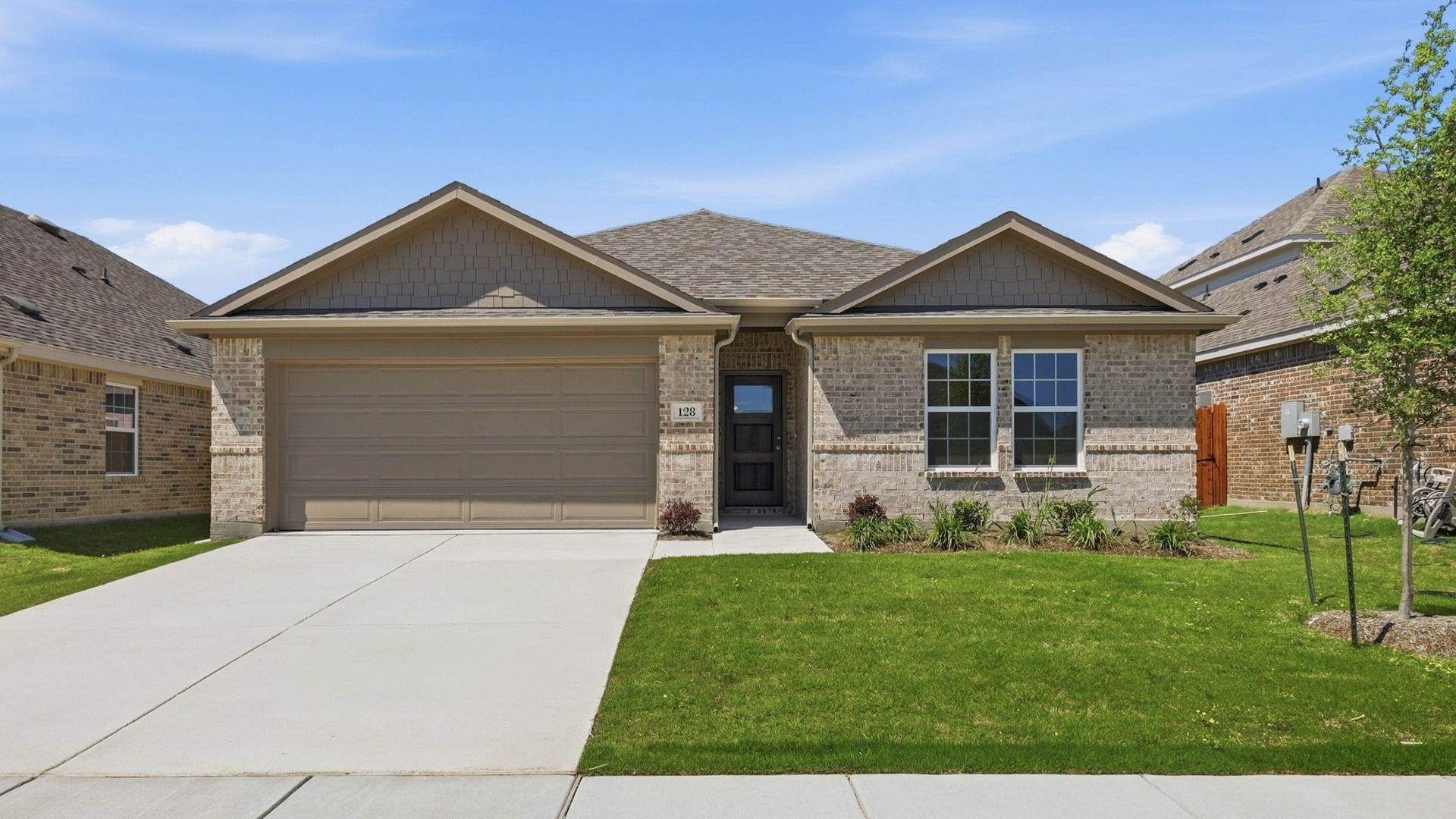 128 Patrick Henry Dr Front Exterior