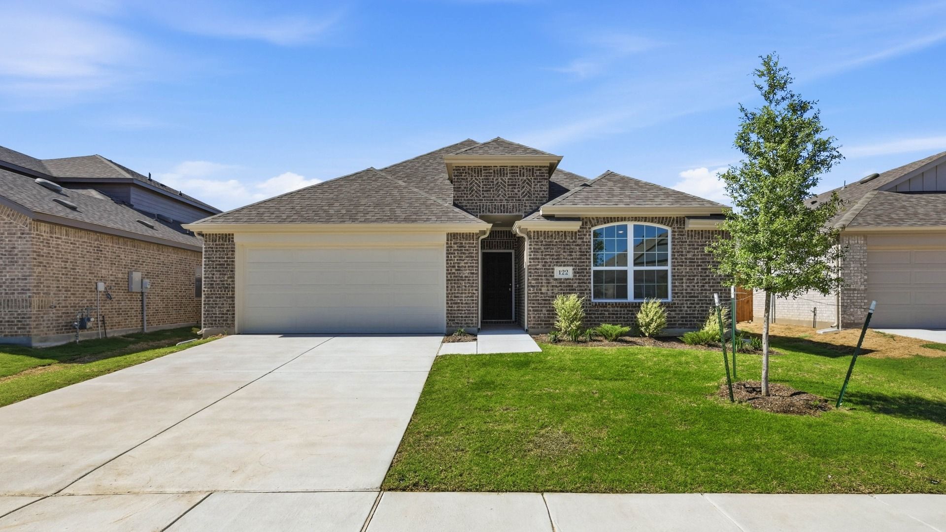 122 Patrick Henry Dr Front Exterior