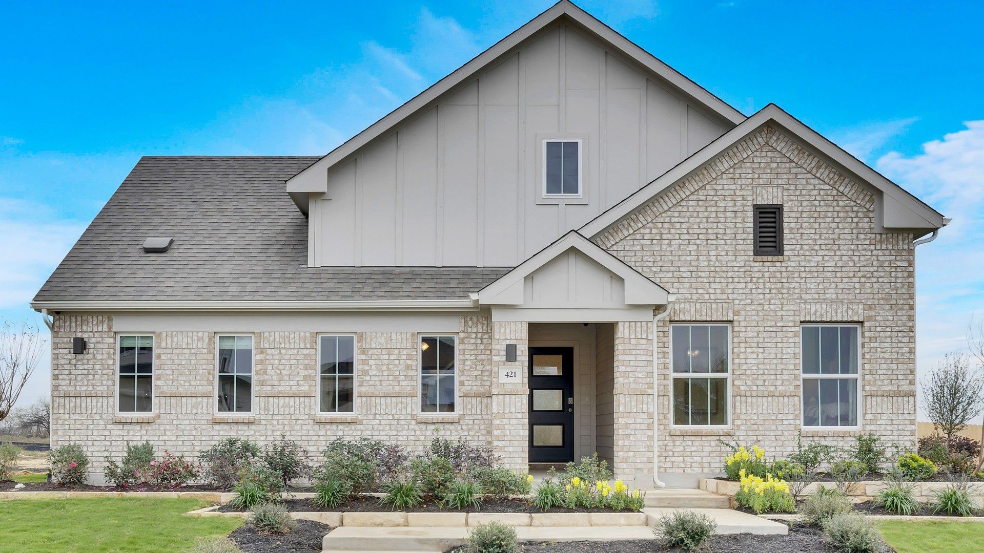 Modern Brick Home in Calumet Community with Gable Roof:Experience luxury with a stunning gable roof and premium brickwork. Located in the prestigious Calumet community.