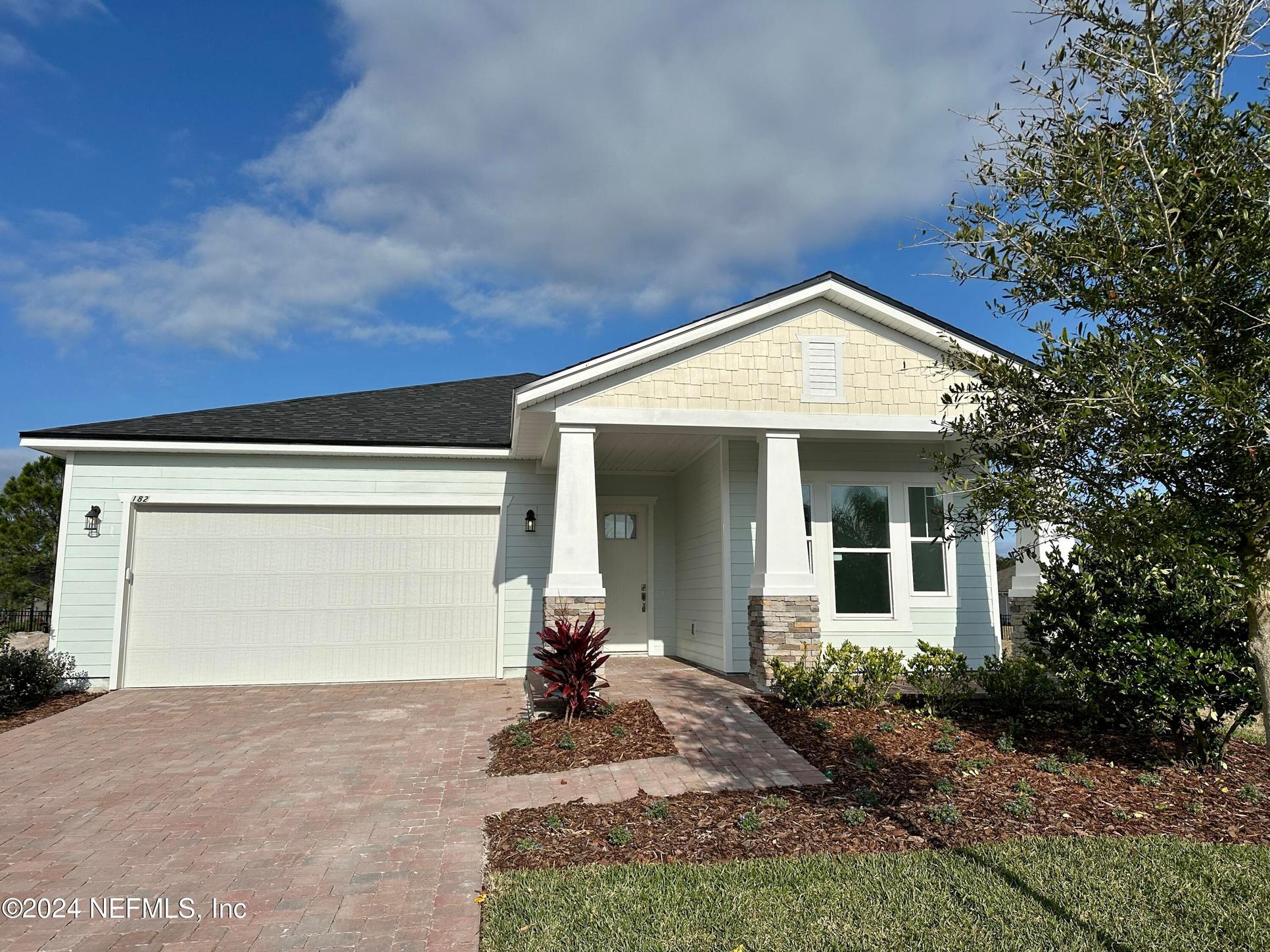 182 AMBERWOOD Drive:Elevation