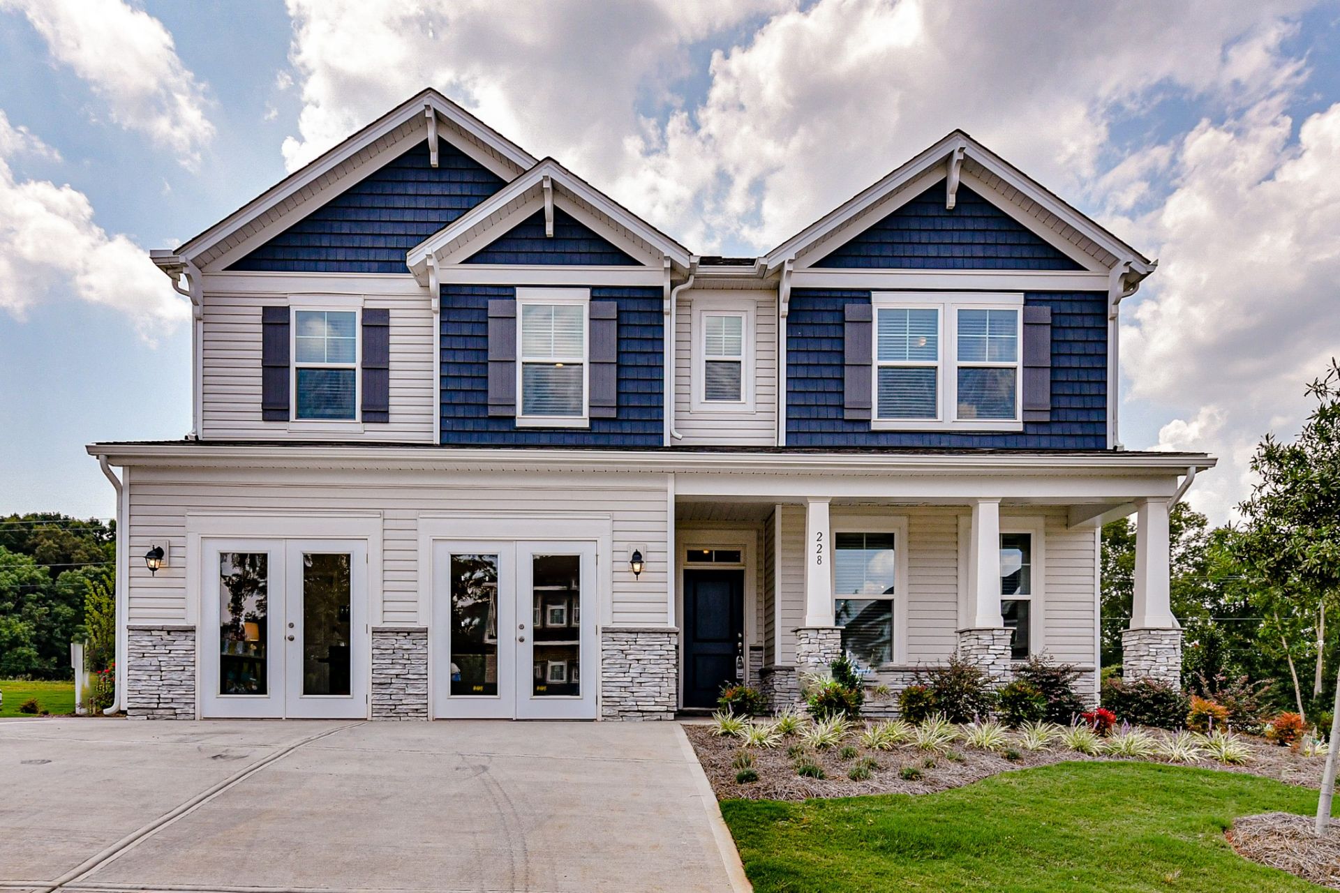 001_228 Heatherland Drive_edit