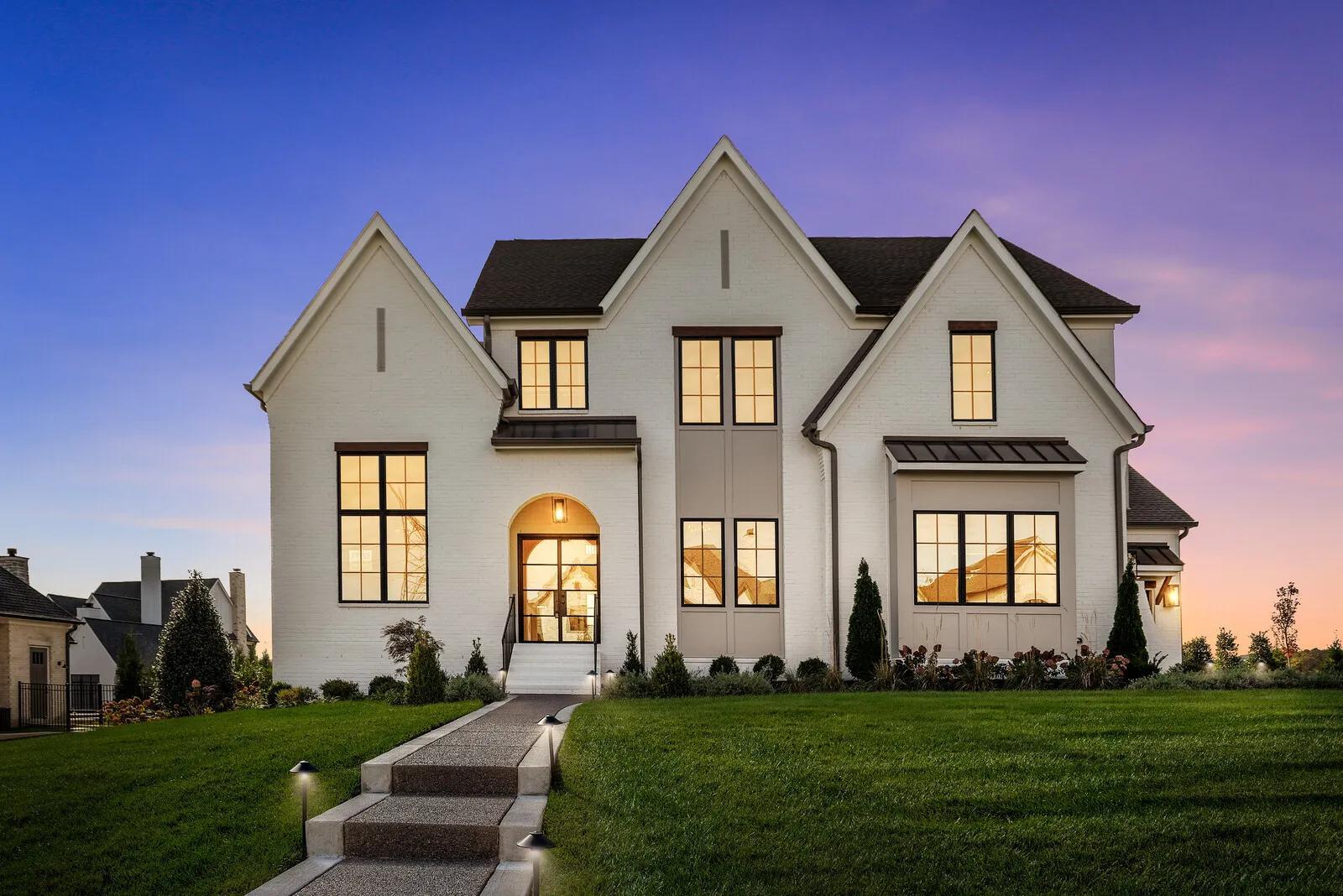 The Marabelle E Exterior