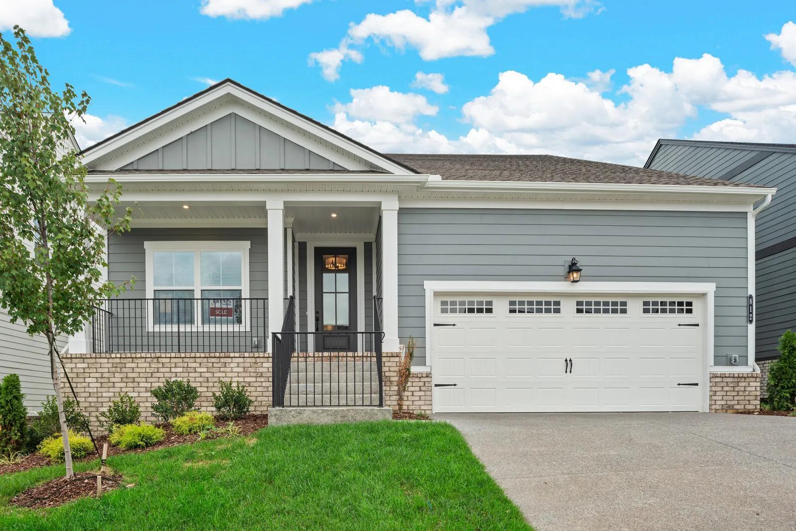 The Oakland B Exterior