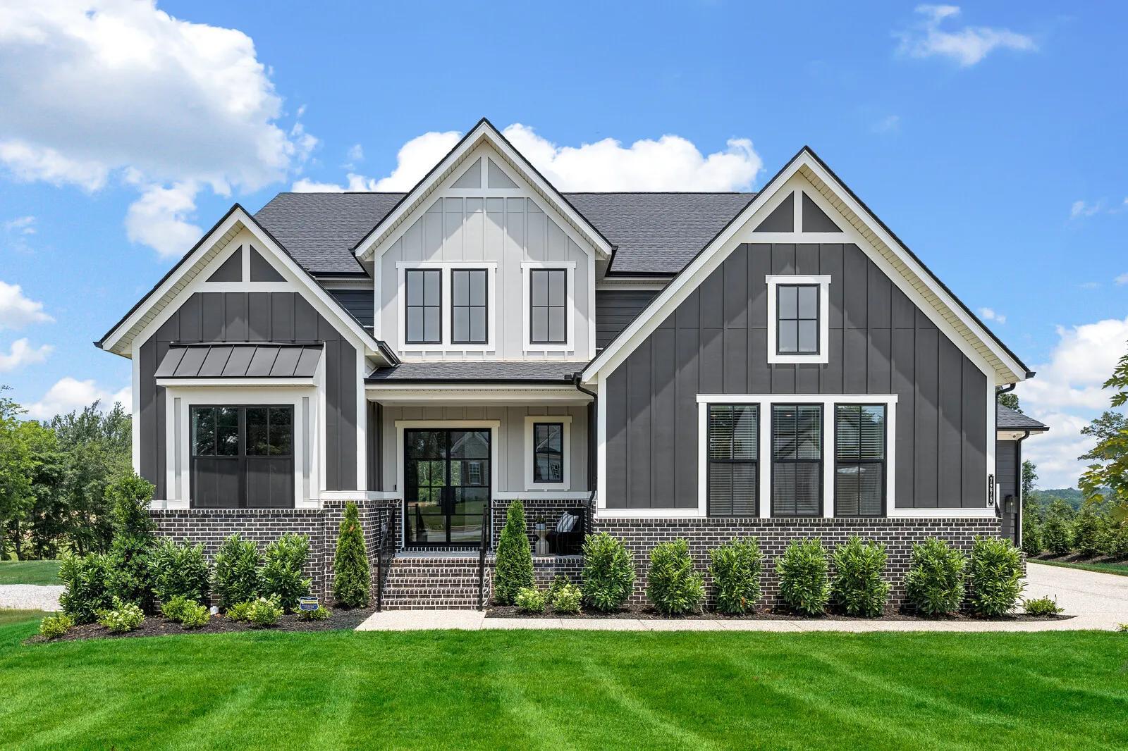 Monroe Exterior