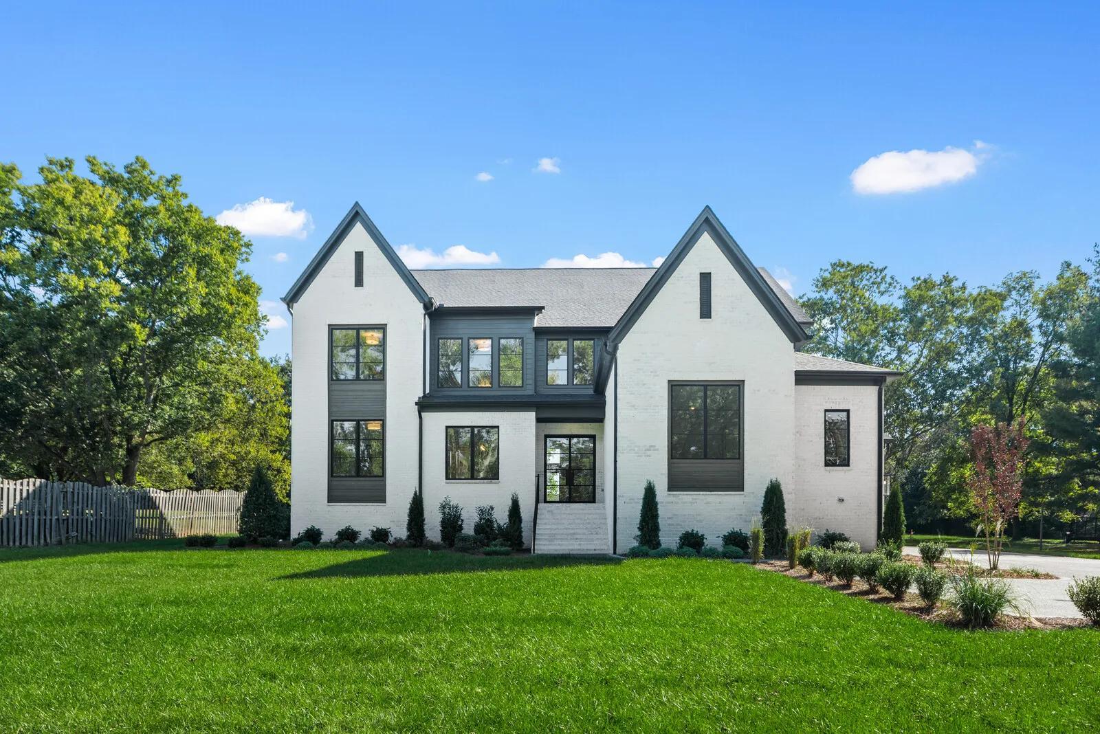 The Elmsdale D Exterior