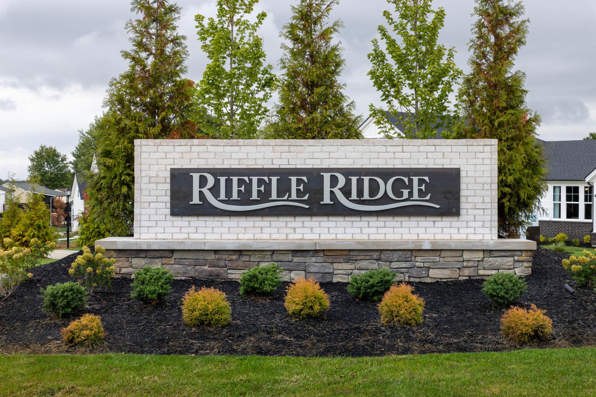The Riffle Ridge Community Entrance
