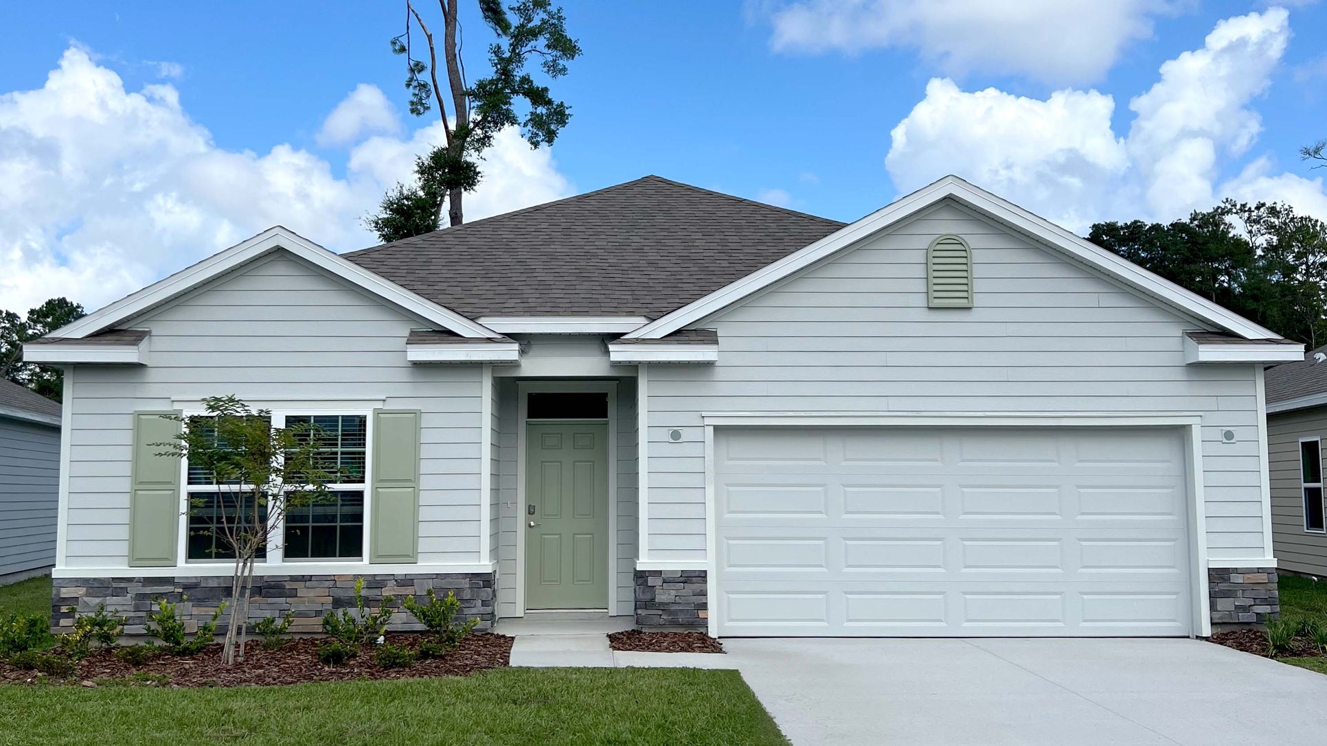 Exterior:Elevation Image 0.