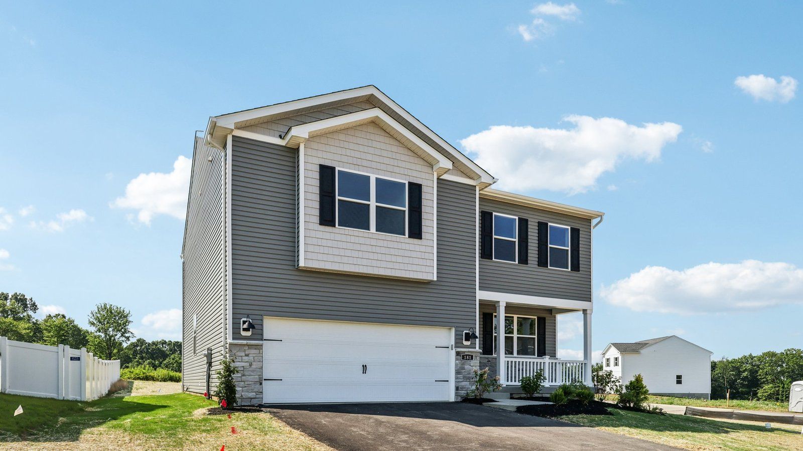Exterior:Elevation Image 0.
