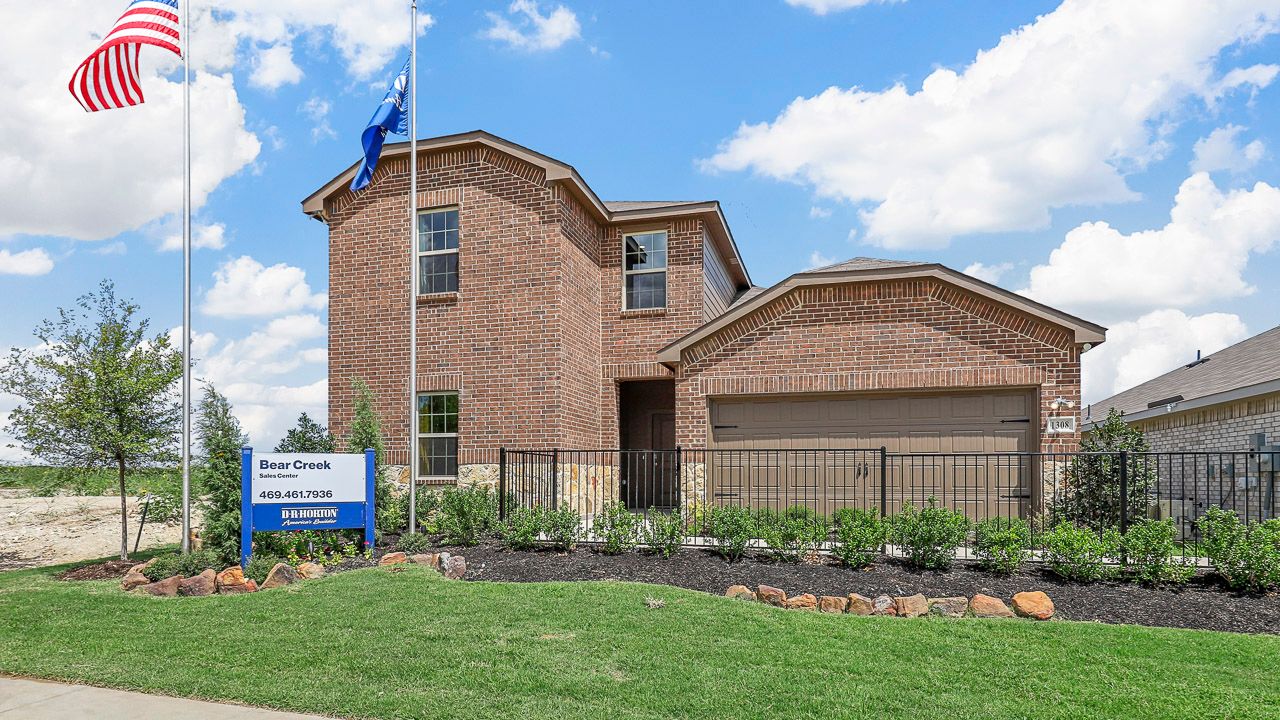 Exterior:Elevation Image 0.