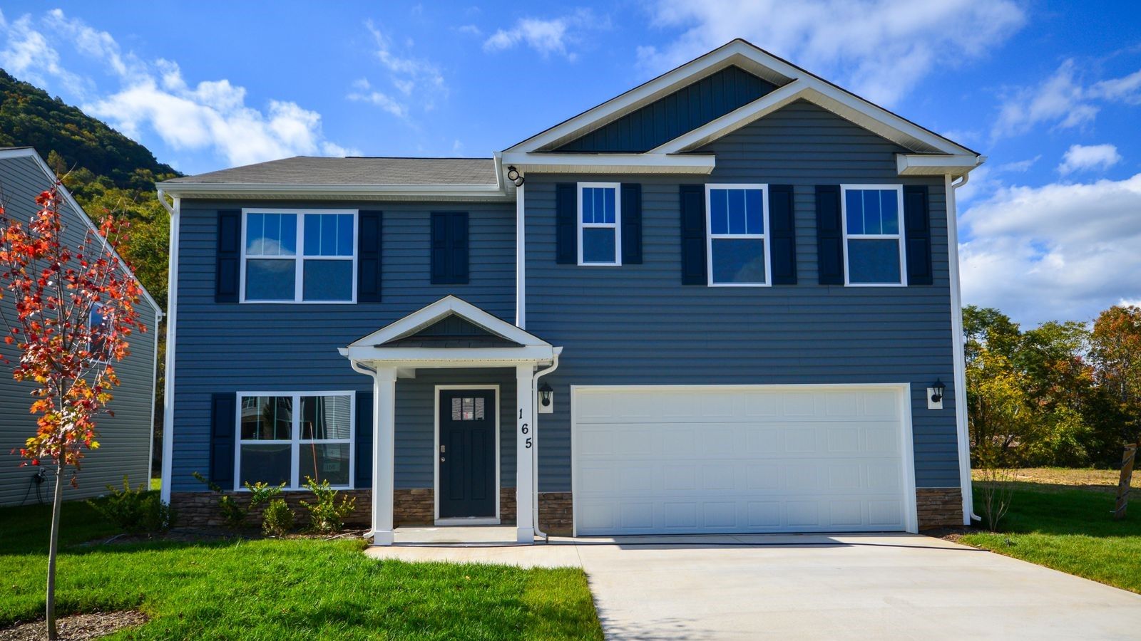 Exterior:Elevation Image 0.